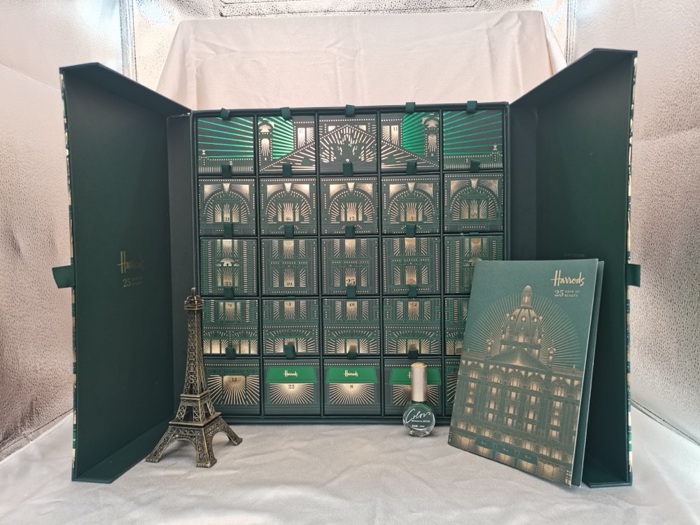 Dark Green Premium Advent Calendar Gift Set Box Thumbnail 2