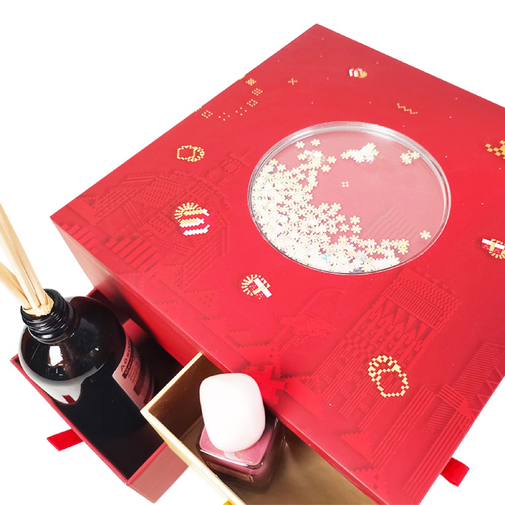 Red Window Advent Calendar Gift Set Box Thumbnail 7