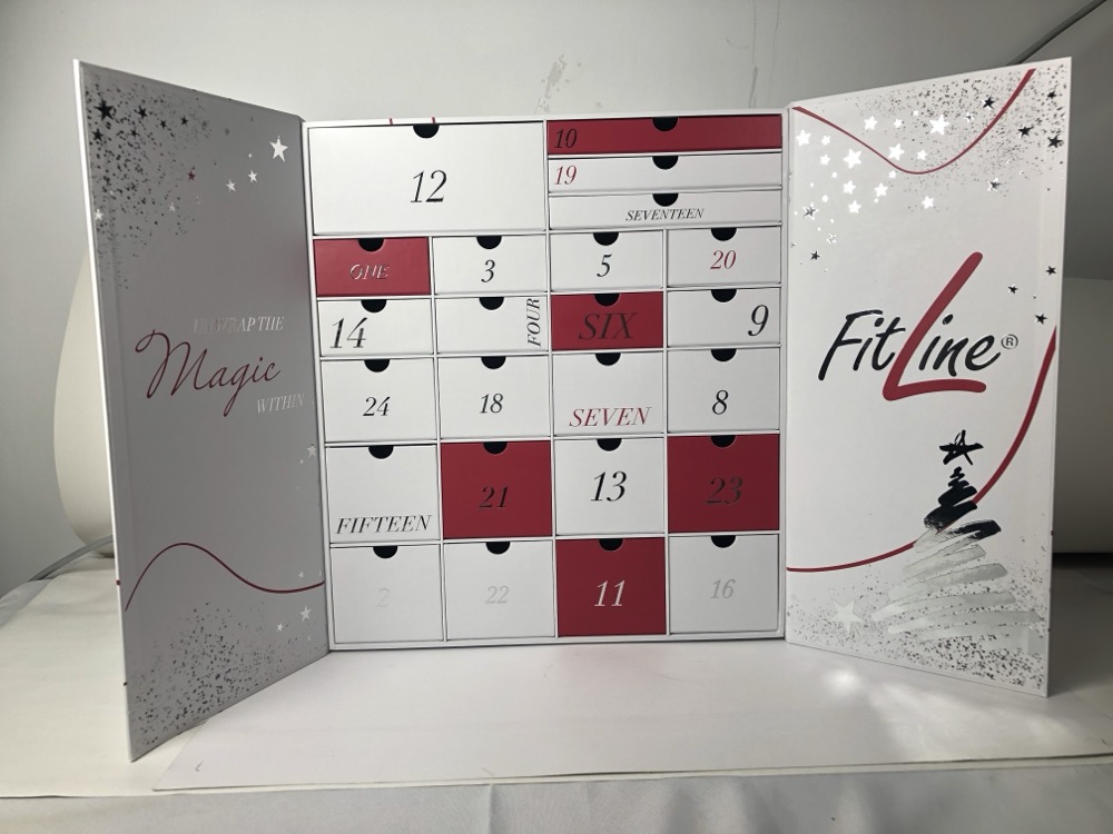 White Red Drawer Advent Calendar Box Thumbnail 2