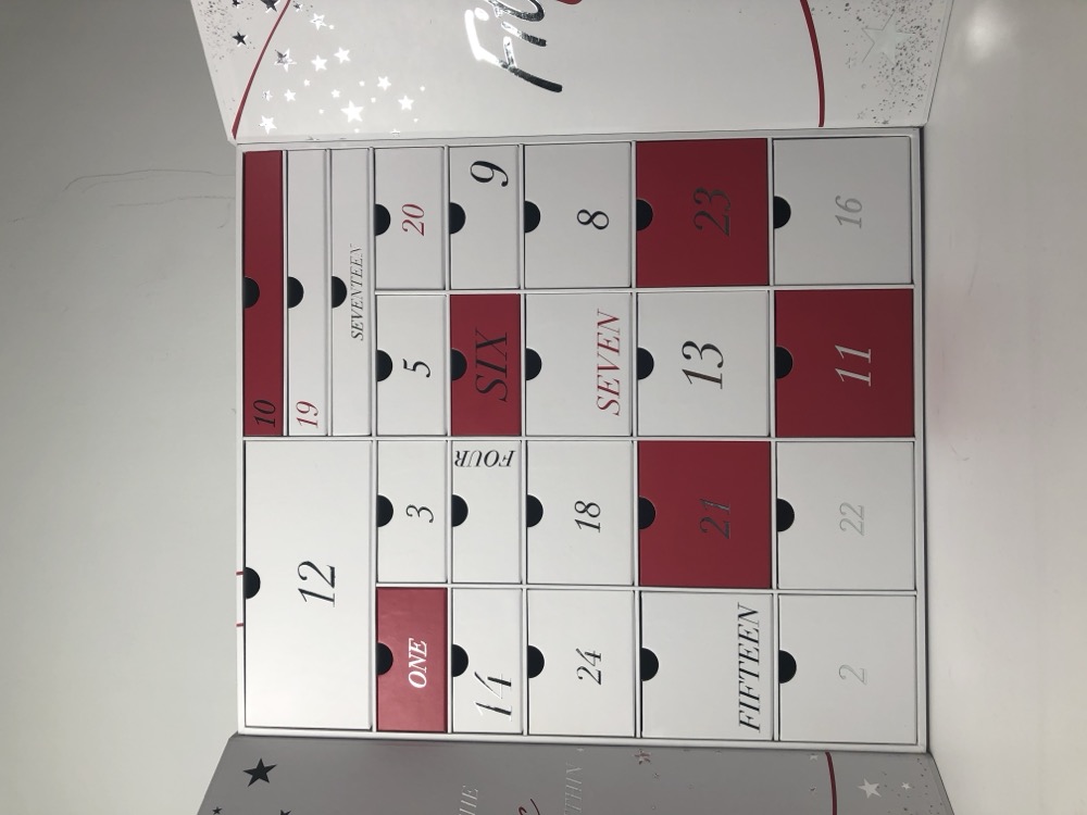White Red Drawer Advent Calendar Box Thumbnail 4