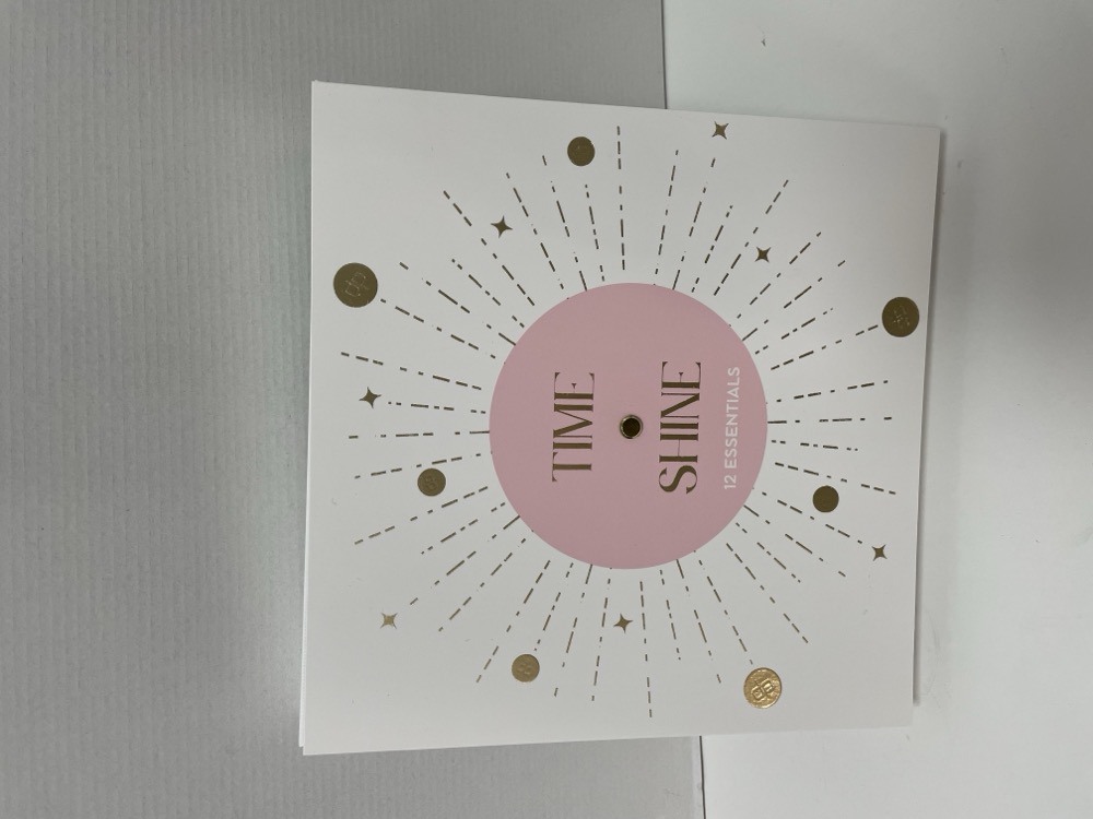 Round Rotating Advent Calendar Box Thumbnail 2