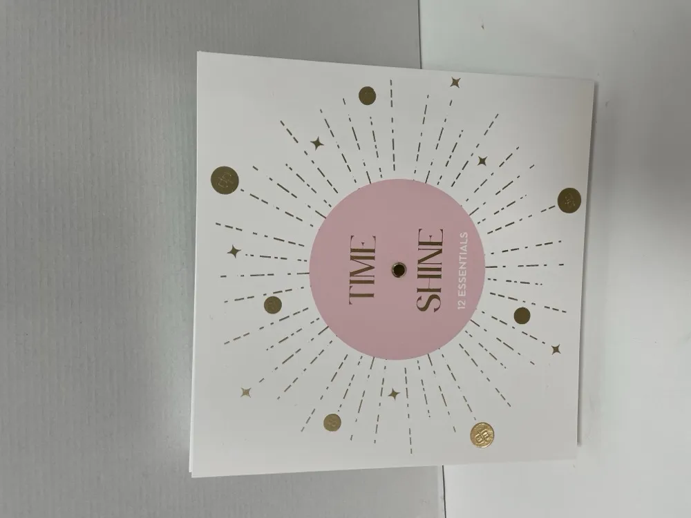 Round Rotating Advent Calendar Box Thumbnail 5