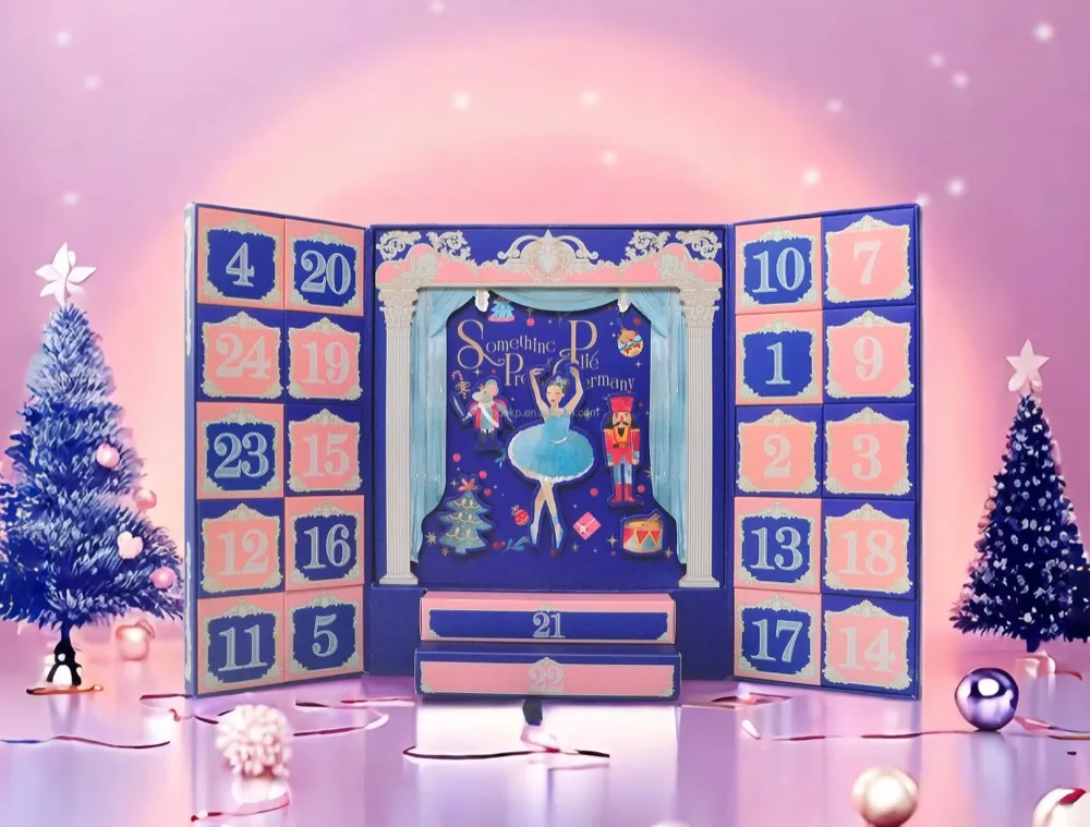 Double-Door Advent Calendar Box Thumbnail 4