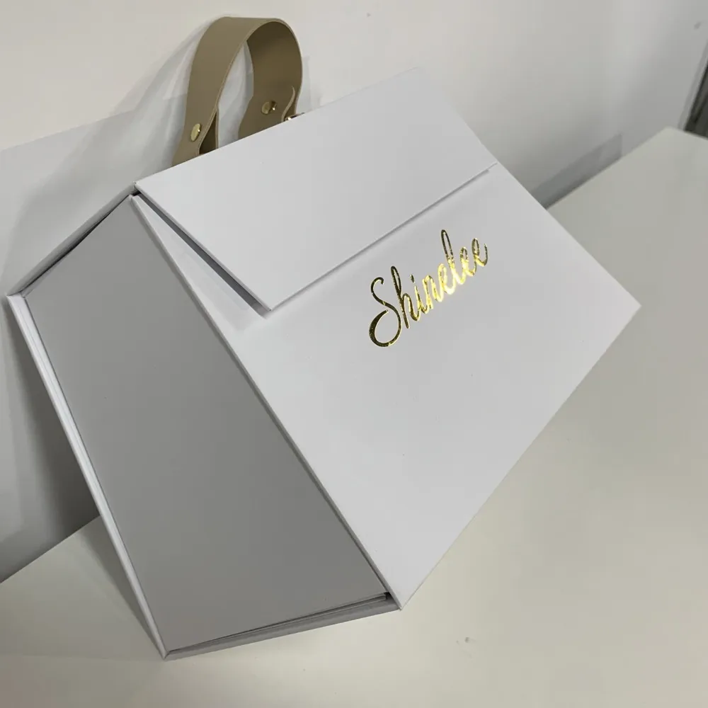 White Trapezoidal Leather Handle Folding Box Thumbnail 10