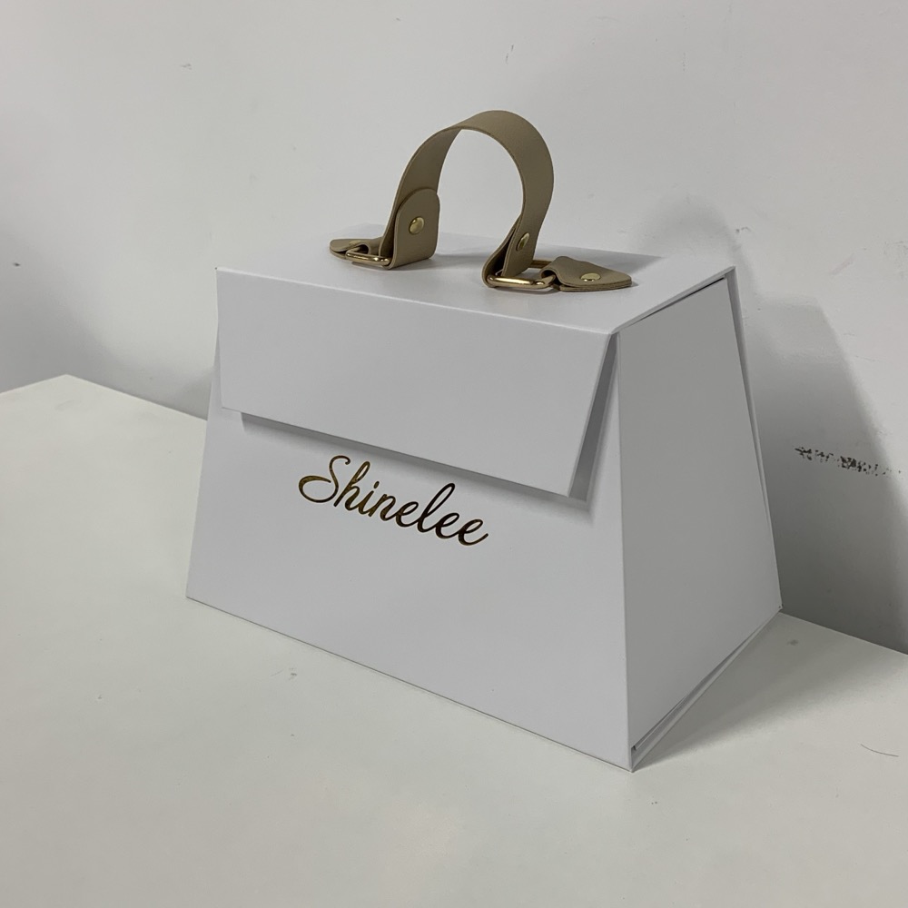 White Trapezoidal Leather Handle Folding Box Thumbnail 10