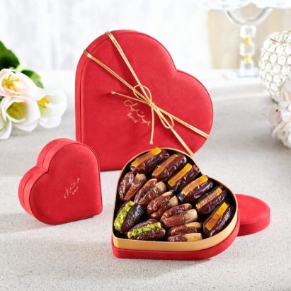 Custom Heart-Shaped Dates Gift Box