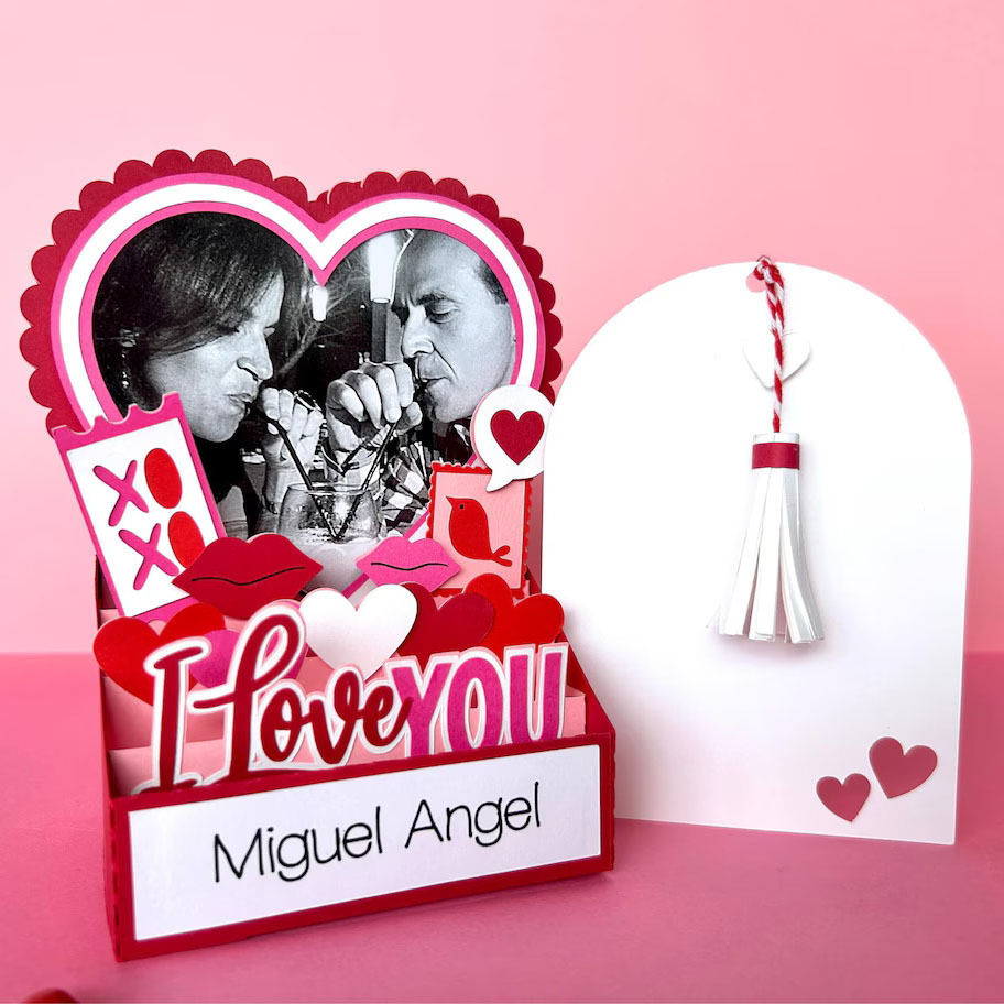 Custom 3D Pop-Up Romantic Photo Frame Greeting Card Thumbnail 4