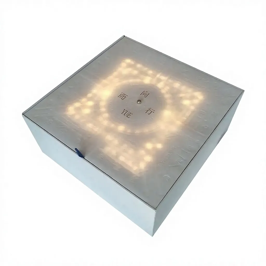 Magnetic Light-Up Gift Box Thumbnail 2